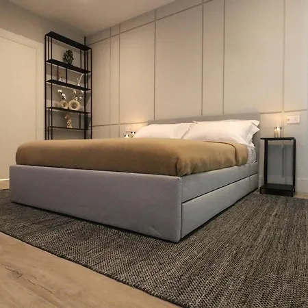 Charming & Luxe Gem-old Town- Garibaldi - Fully Equipped & Renovated 올비아