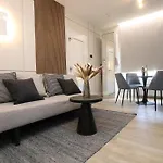 Appartamento Suite Garibaldi 54 Renovated 1Br In Old Town Olbia Olbia