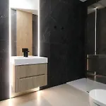 Suite Garibaldi 54 Renovated 1Br In Old Town Olbia Appartamento Olbia