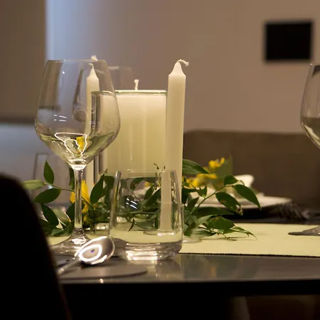 Charming & Luxurious Garibaldi Big - Fully Equipped & Renovated - Old Town *