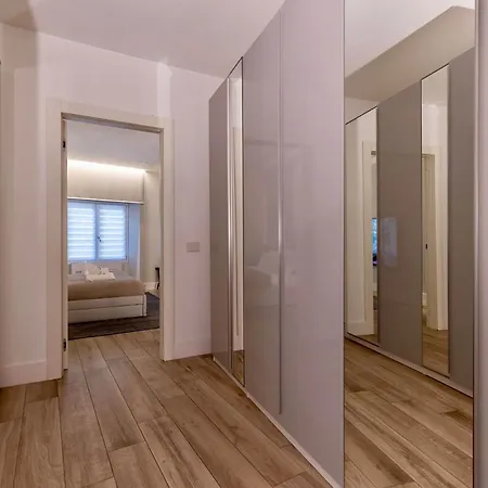 Charming & Luxurious Garibaldi Big - Fully Equipped & Renovated - Old Town