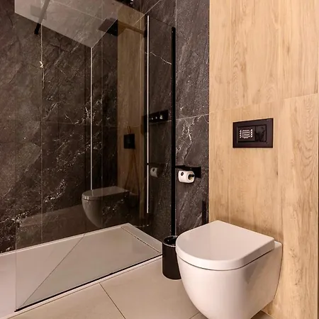 Charming & Luxurious Garibaldi Big - Fully Equipped & Renovated - Old Town Olbia