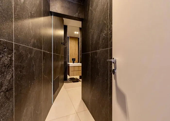 Apartament Charming & Luxurious Garibaldi Big - Fully Equipped & Renovated - Old Town